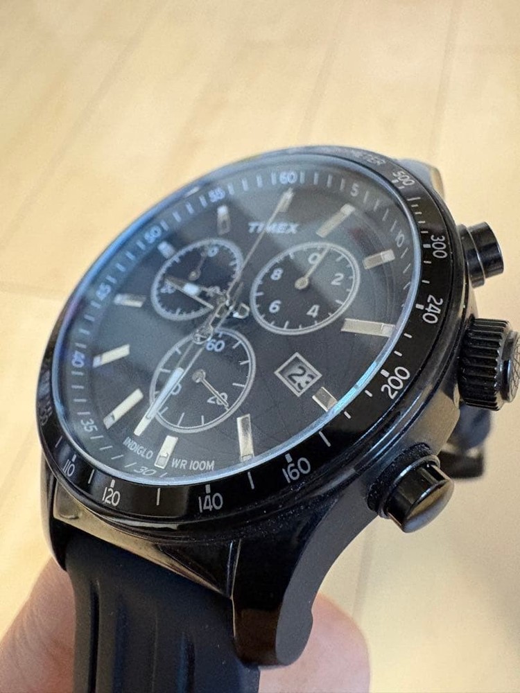 TIMEX Men's Quartz Watch Black Rubber Band Battery Dead