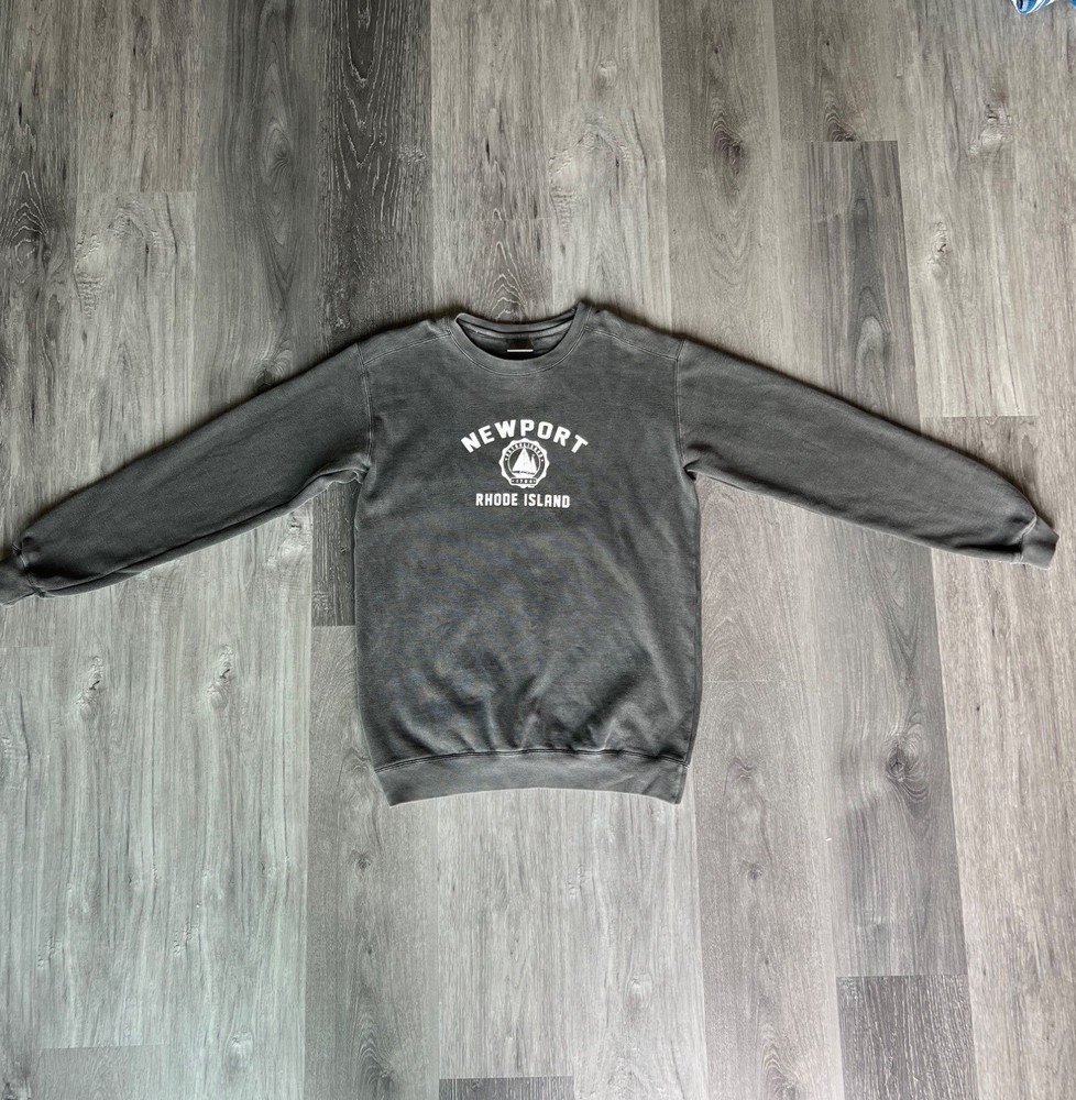 Newport Rhode Island Graphic Sweatshirt Crewneck Pullover Gray Unisex Casual Wea