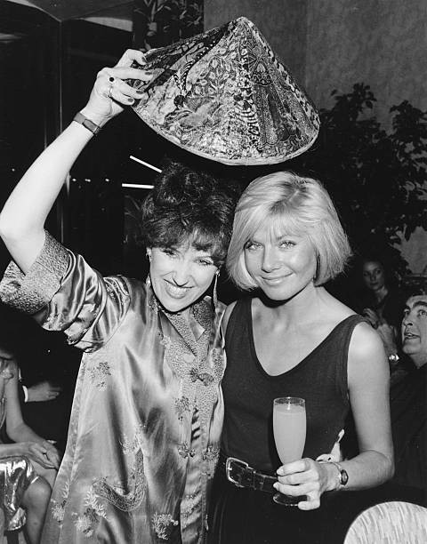 Anita Dobson Glynis Barber joking around at opening of a new Chine- Old Photo