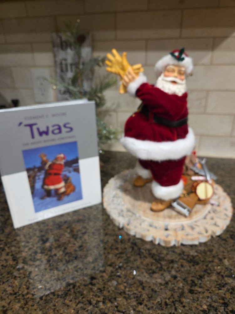 Hallmark Twas The Night Before Christmas Santa with Sack and Hardcover Book 2001