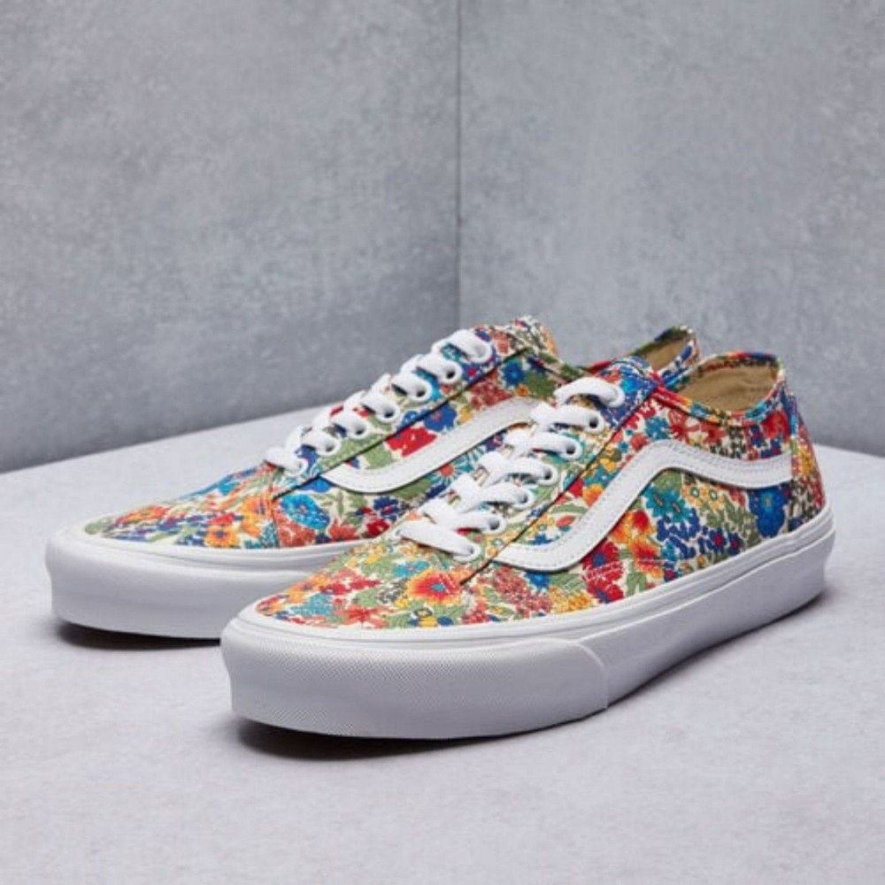 Vans Liberty Old school tapered floral sneaker Shoe 5.5
