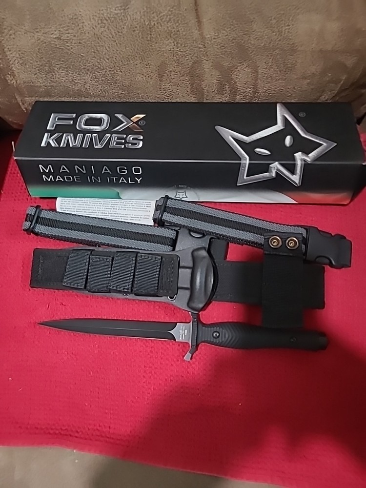 Fox Bellum Knife. FX-0171100 AF.  From Factory.   Box Numbers Match #1563