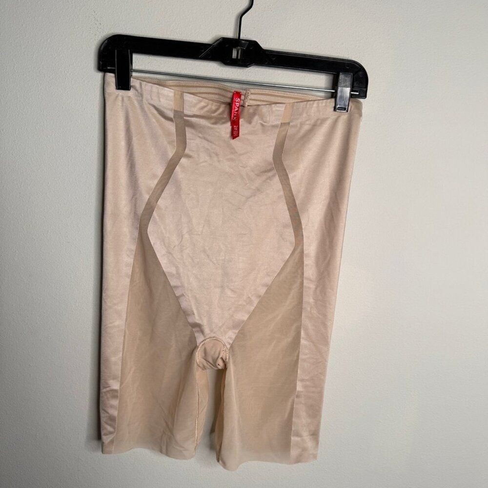 SPANX Cream Contour High Waist Mid Thigh Shorts for Women Size XL