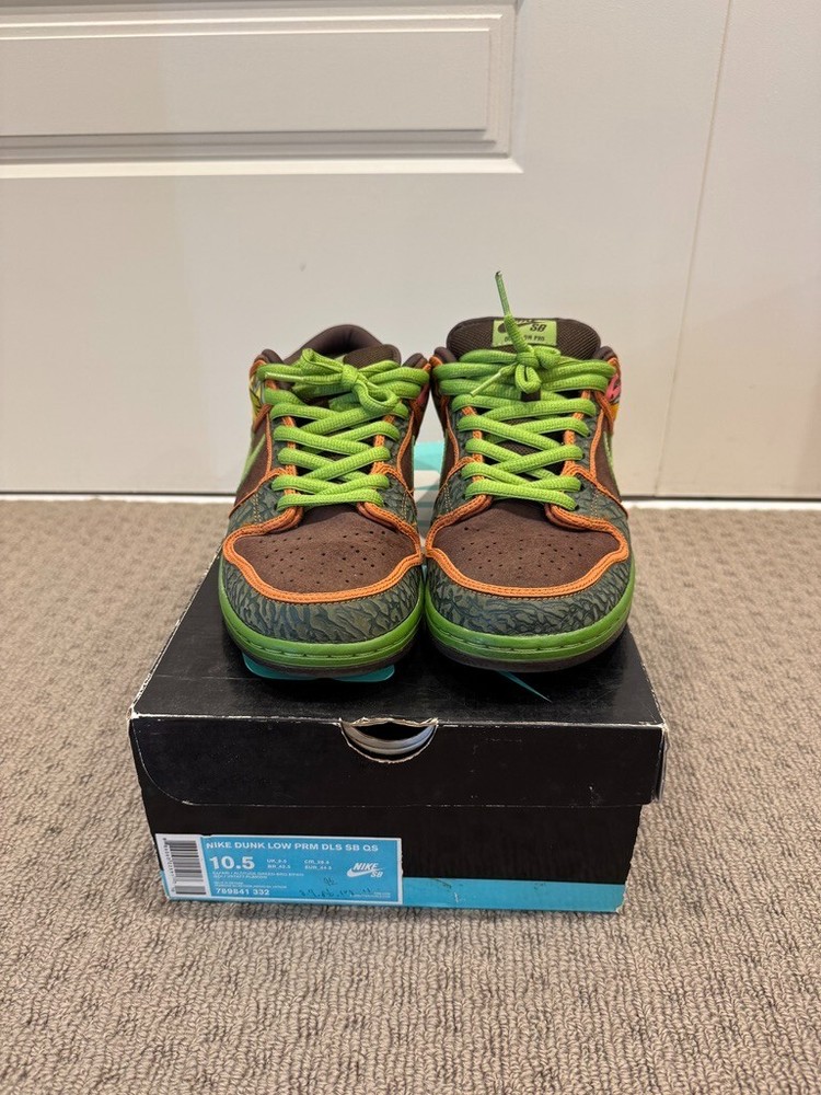 Nike SB Dunk Low De La Soul 2015 - Size 10.5 - WORN CAREFULLY, INCREDIBLE CONDO!