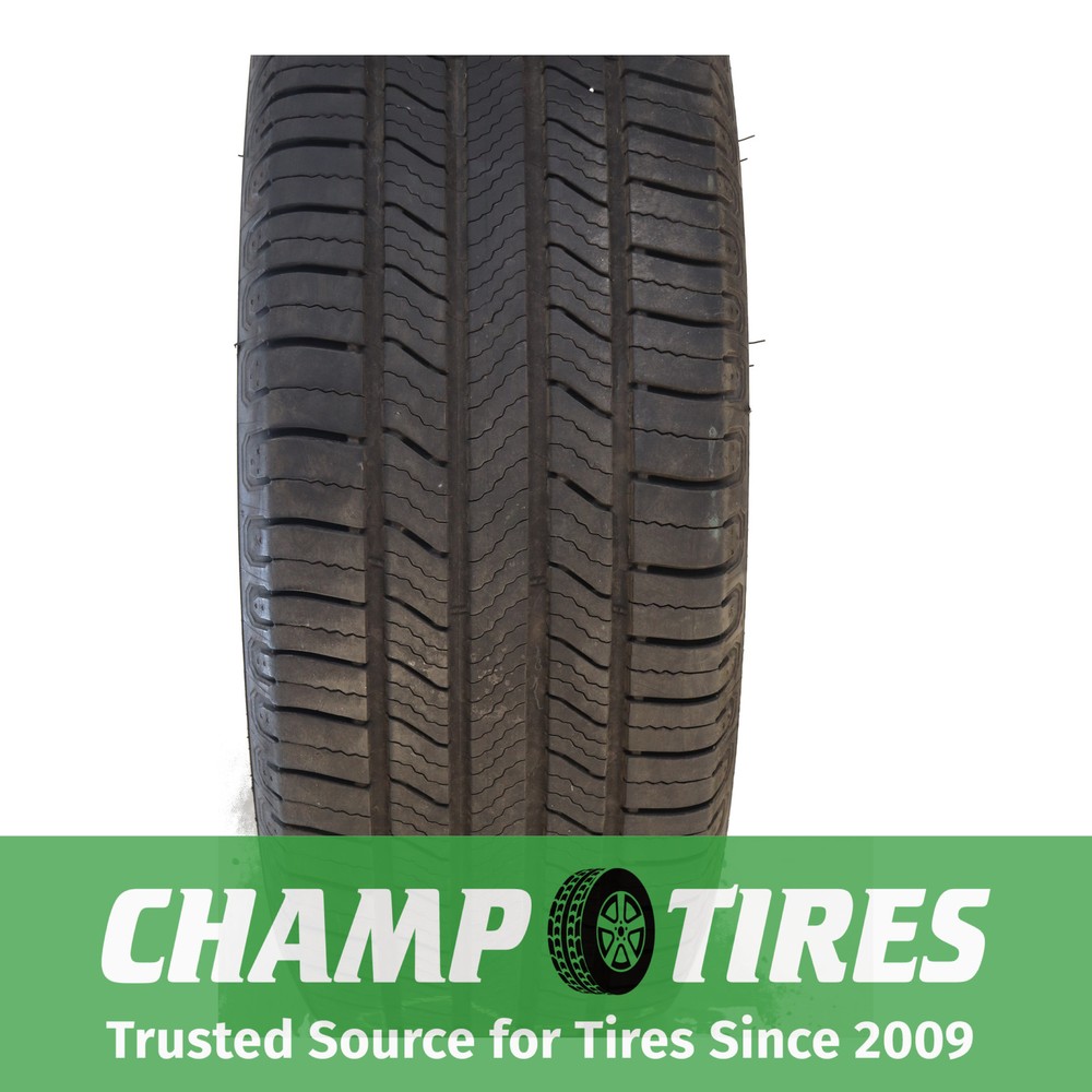 Set Of 2 P235/55R19 Michelin Defender2 105 H Used 8/32nds