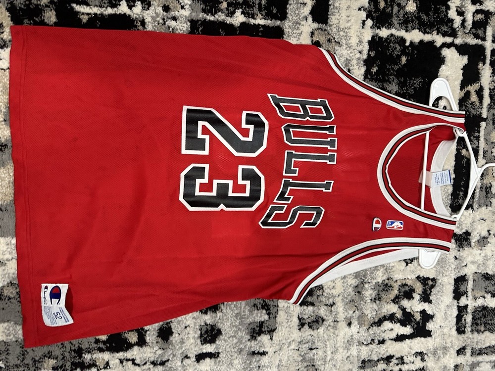 Michael Jordan #23 Chicago Bulls Vintage 90s Champion NBA Jersey 52 Size XL