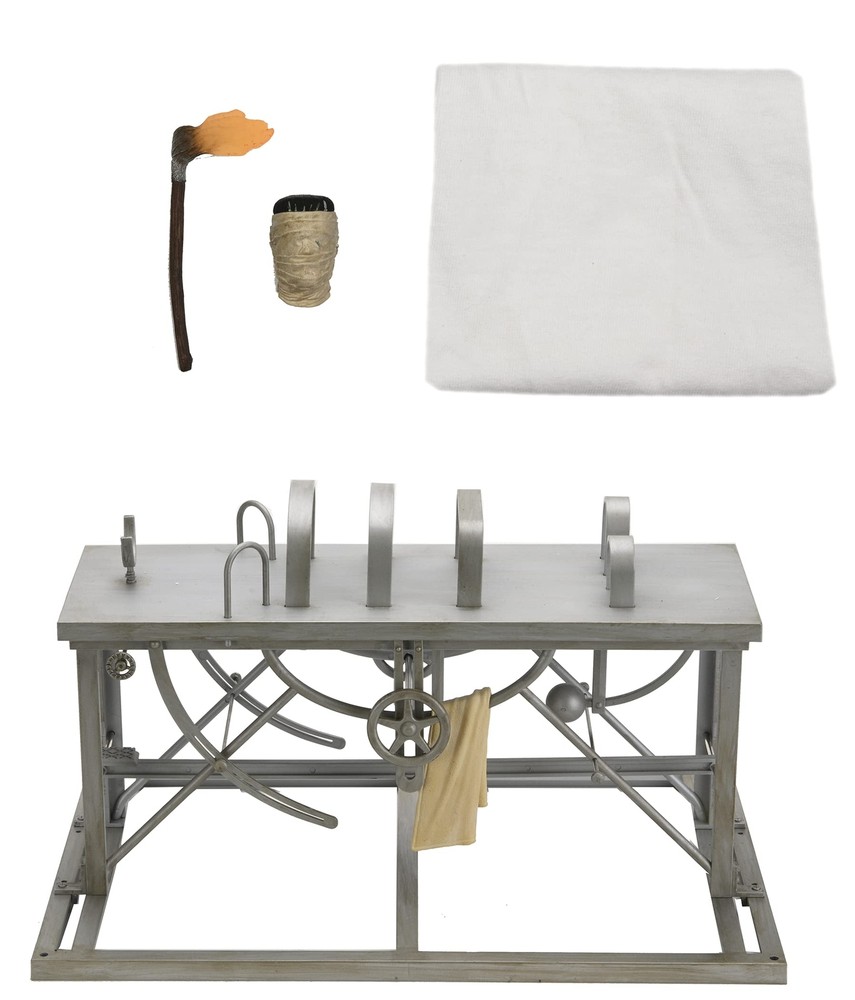 NECA - Universal Monsters Frankenstein Figure Accessory Pack