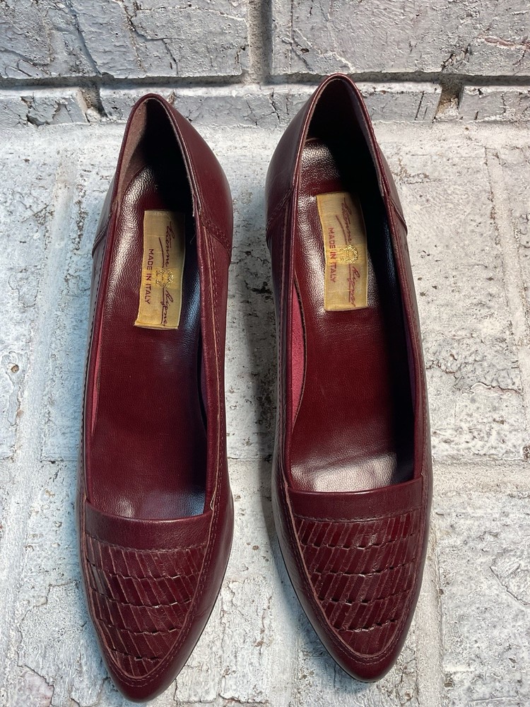 Vintage 80s Etienne Aigner Burgundy Heels Size 8.5 N EUC Retro Classic Timeless Style