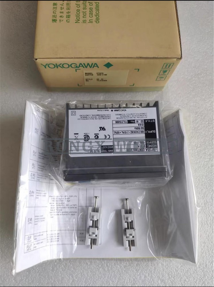 NEW One Yokogawa UT32A-000-11-00 Temperature Controller