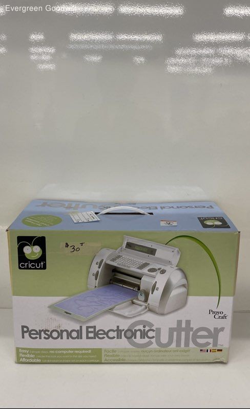 Cricut CRV001 Personal Electronic Cutting Machine Untested Provo Craft