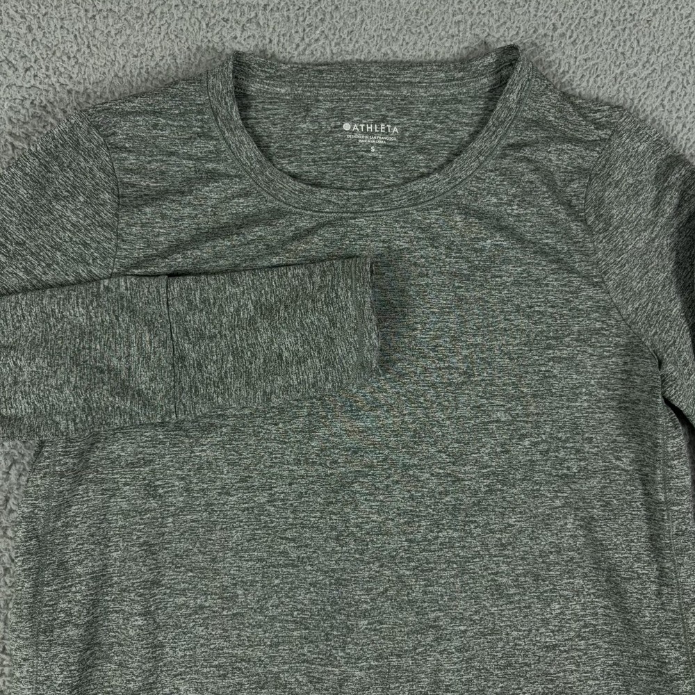 Athleta Uptempo Top Womens Small Green Long Sleeve Running Active Workout Gym