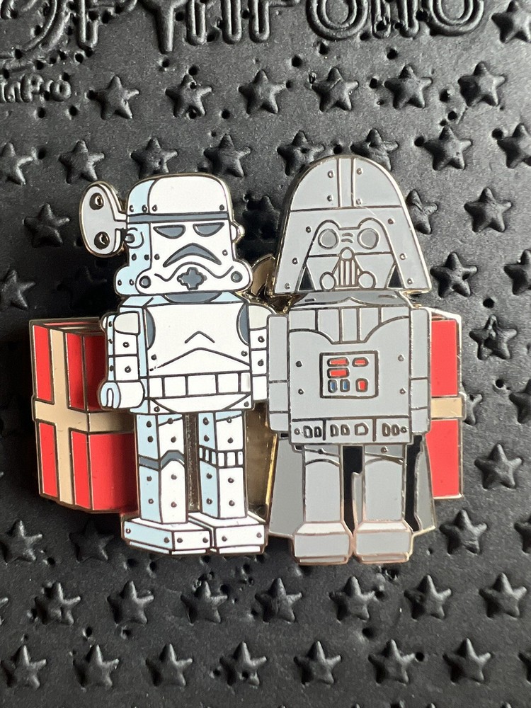 DISNEY STAR WARS STORMTROOPER DARTH VADER PRESENT PIN 2024 HOLIDAYCHRISTMAS