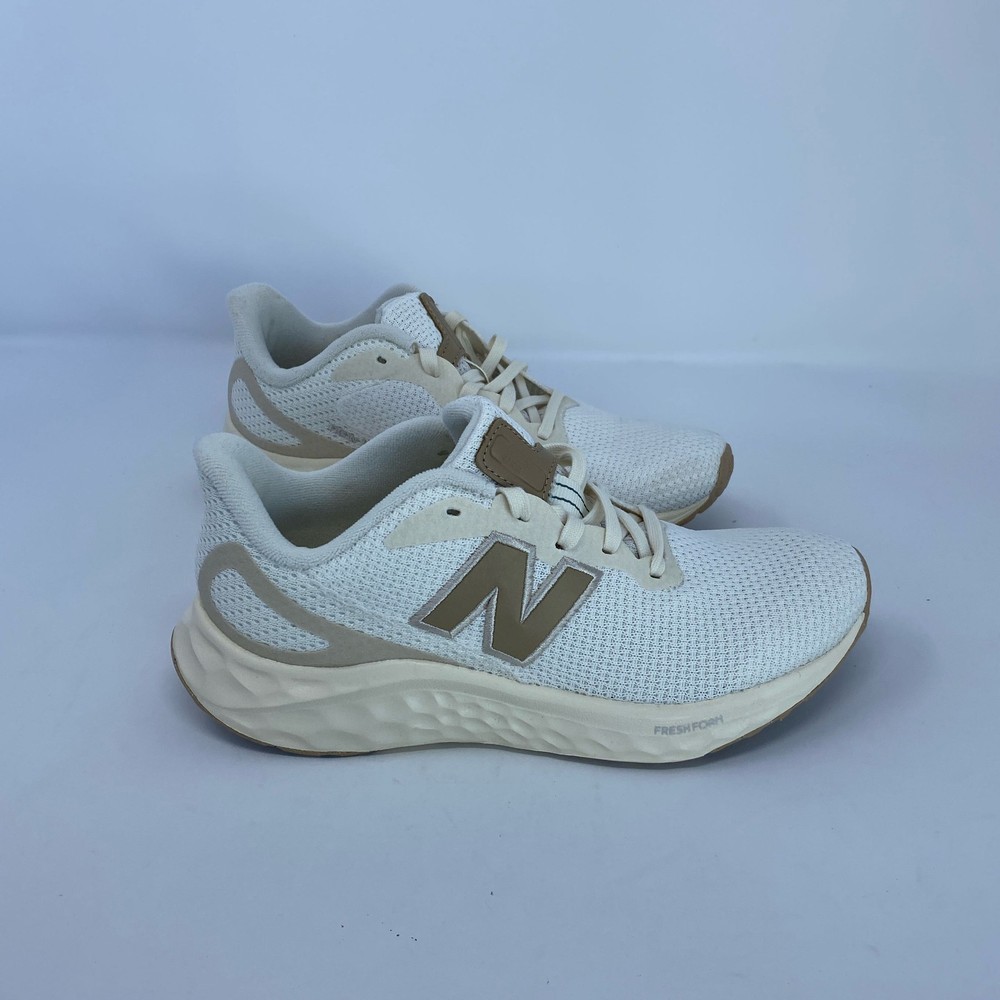 New Balance Women’s Fresh Foam Arishi v4 Running Shoes Angora/Incense Size 6