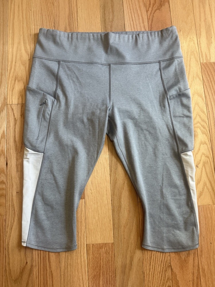 Athleta All In High Waist Crop Leggings Gray White Womens XL Athletic Workout Yoga Pants