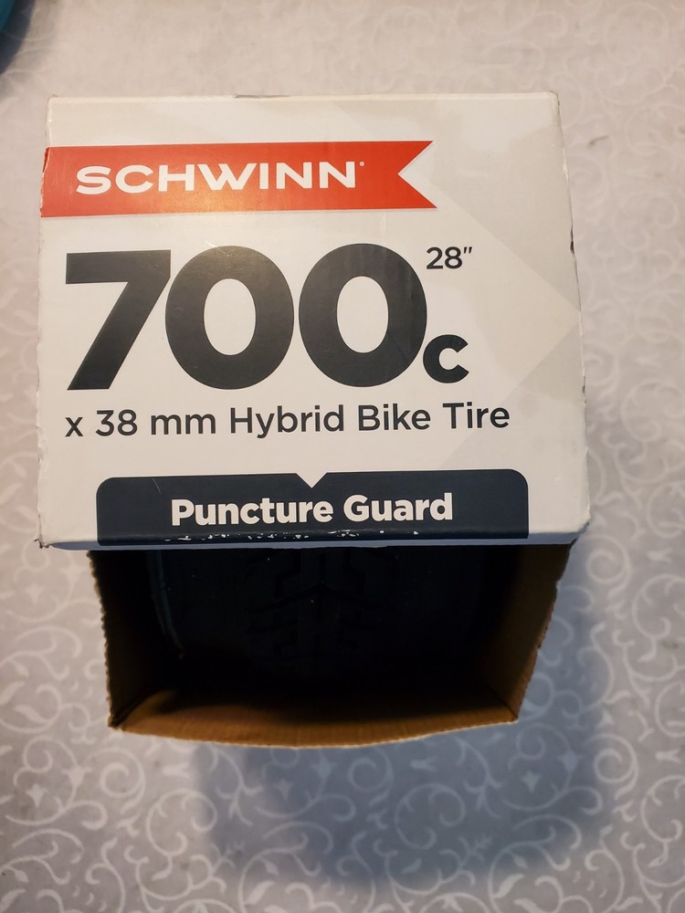 Schwinn 700c x 38mm Hybrid Bike Tire with Puncture Guard New in Box