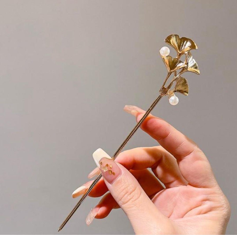 Kanzashi Ginkgo Hairpin Gold Alloy Women’s Hair Accessory 15.5cm