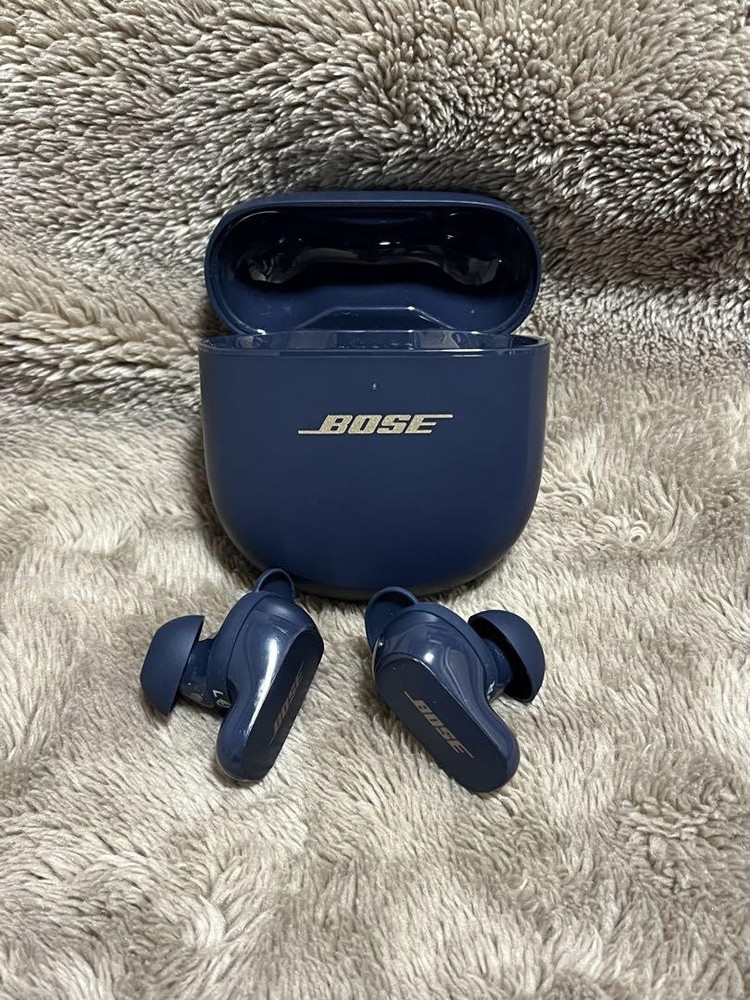 Bose QuietComfort Earbuds II in Midnight Blue for Superior Noise Cancellation