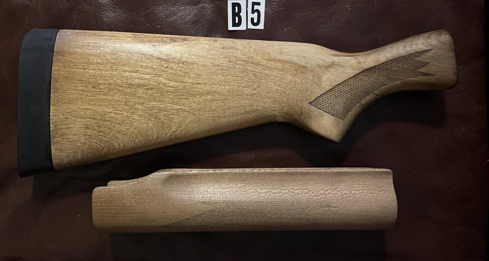 Remington 870 Wood Stock and Forearm set 12ga    B5
