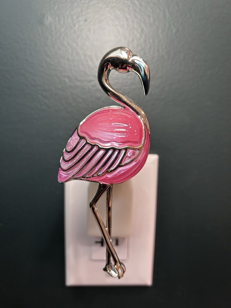 Bath & Body Works Pink Gold Flamingo Wallflower Nightlight Diffuser 🦩