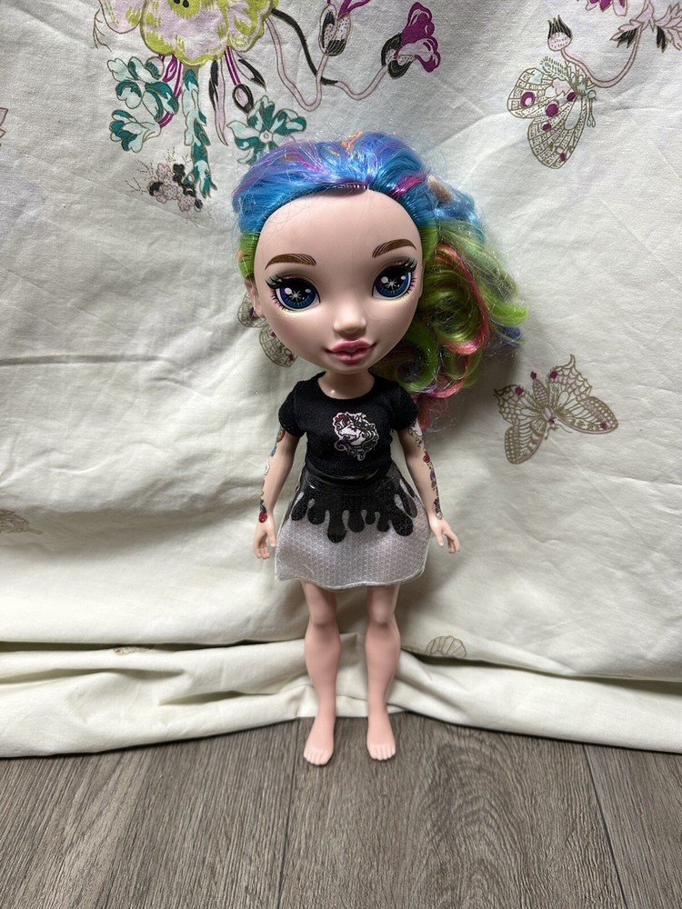Rainbow High Doll Amaya Raine 2019 -  37cm Tall