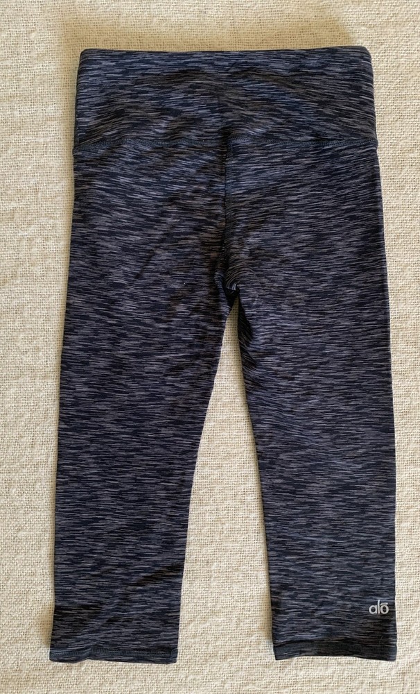 Alo Yoga Heather Charcoal Grey Capri Leggings for Women Size XS Gorpcore Style