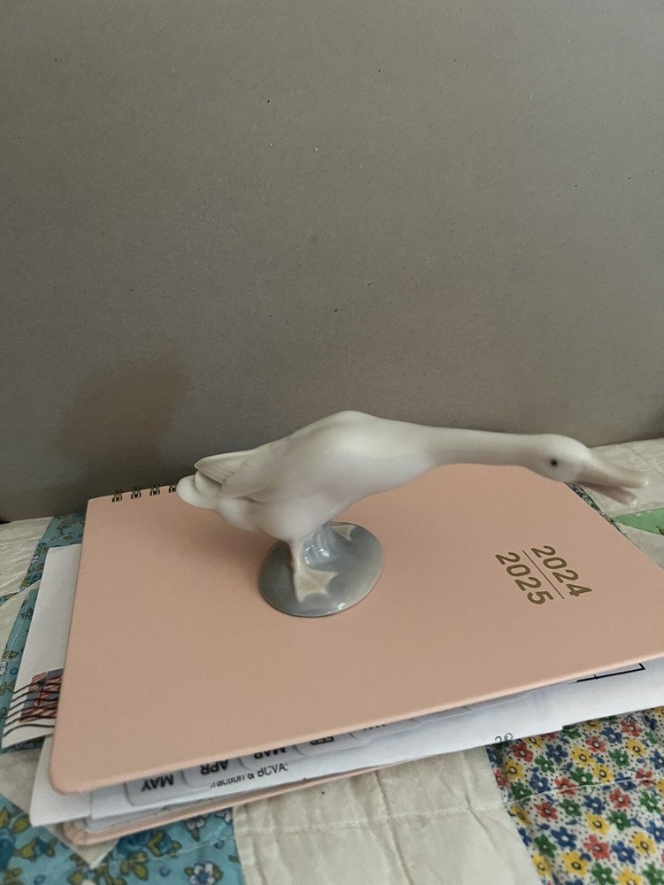 Vintage Lladro Long-Necked Duck Sculpture by Fulgencio Garcia 1970