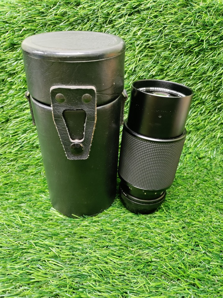 Vintage VIVITAR 75-205mm 1:3.8 MC Macro Focusing Zoom Lens