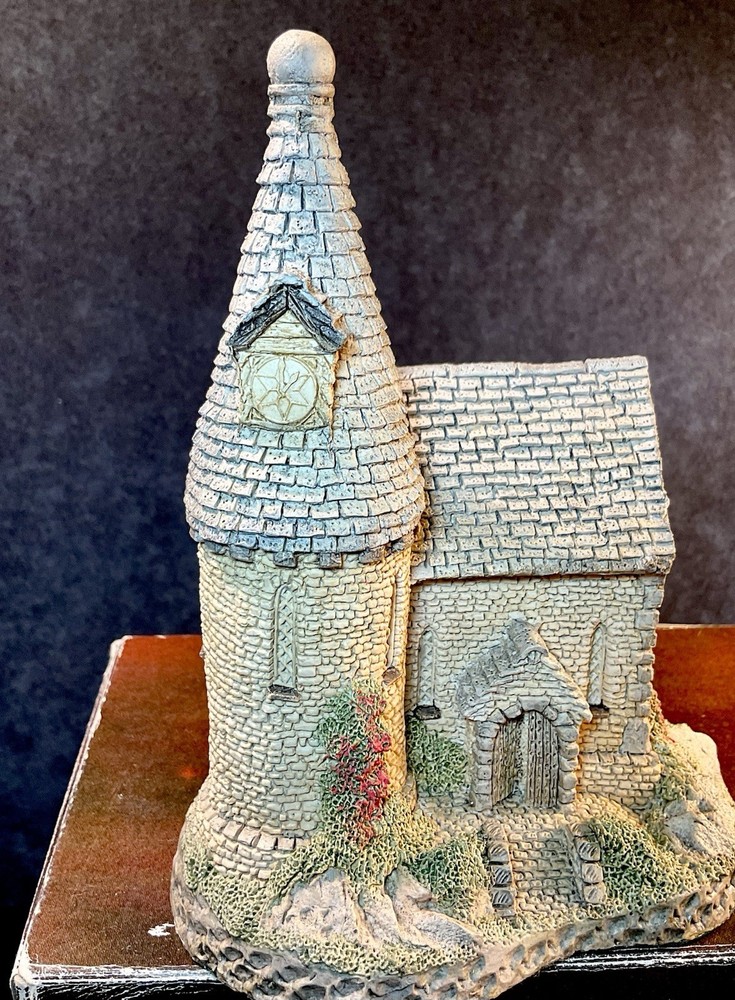 Vintage David Winter The Chapel Cottage 1985 with Original Box & COA