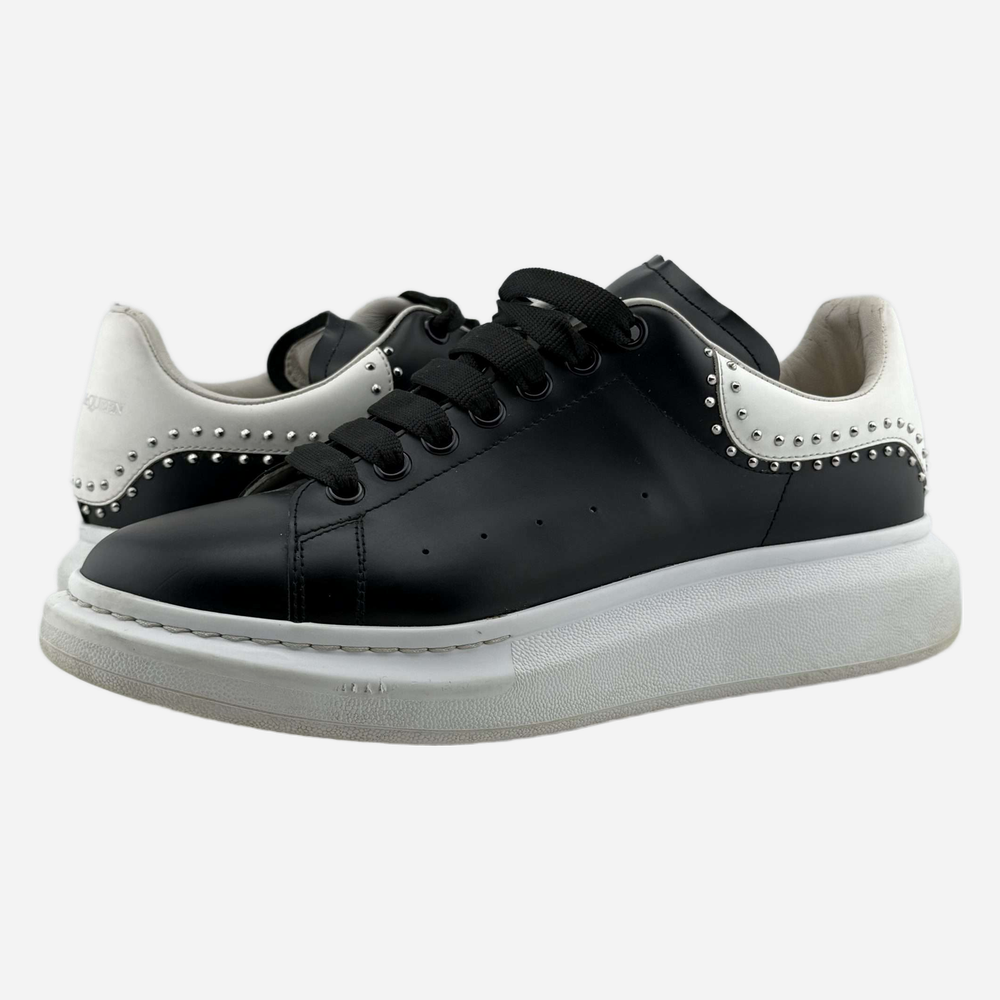 Alexander McQueen Oversized Sneaker Black Studs 43 Used OG Box