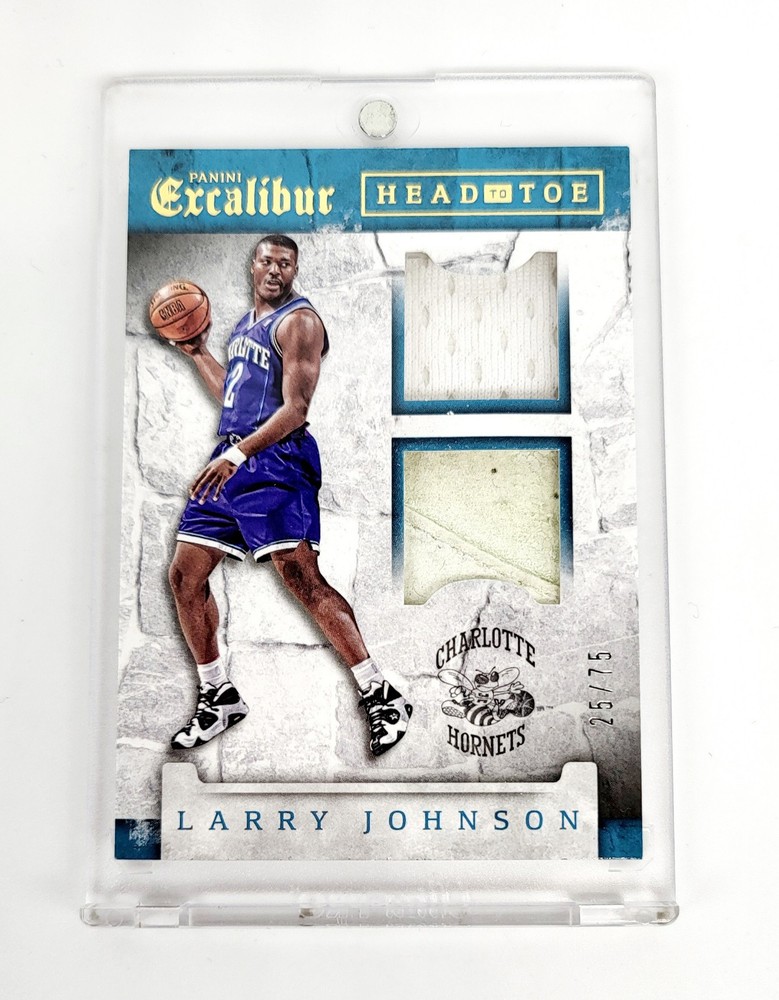 COMO NUEVO #/ED 2015-16 Excalibur CAMISETA USADA EN EL JUEGO Y PARCHE PARA ZAPATOS LARRY JOHNSON HORNETS
