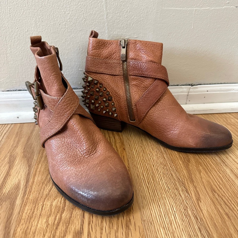 Vince Camuto Brown Leather Studded Womens Moto Ankle Boots Size 8B