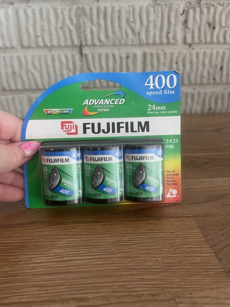 Fujifilm 400 Speed 24mm Advanced Film 3 Rolls 25 Exp Sealed New Exp 2007