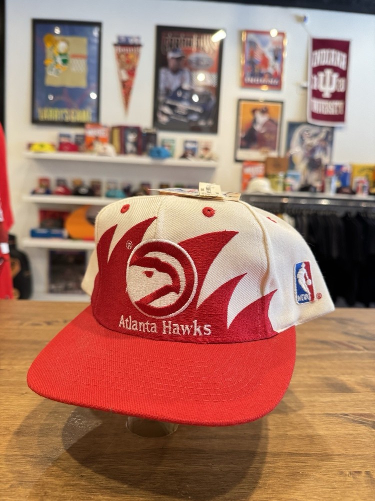 Vintage Atlanta Hawks shark tooth Hat SnapBack Logo Athletic NBA Deadstock