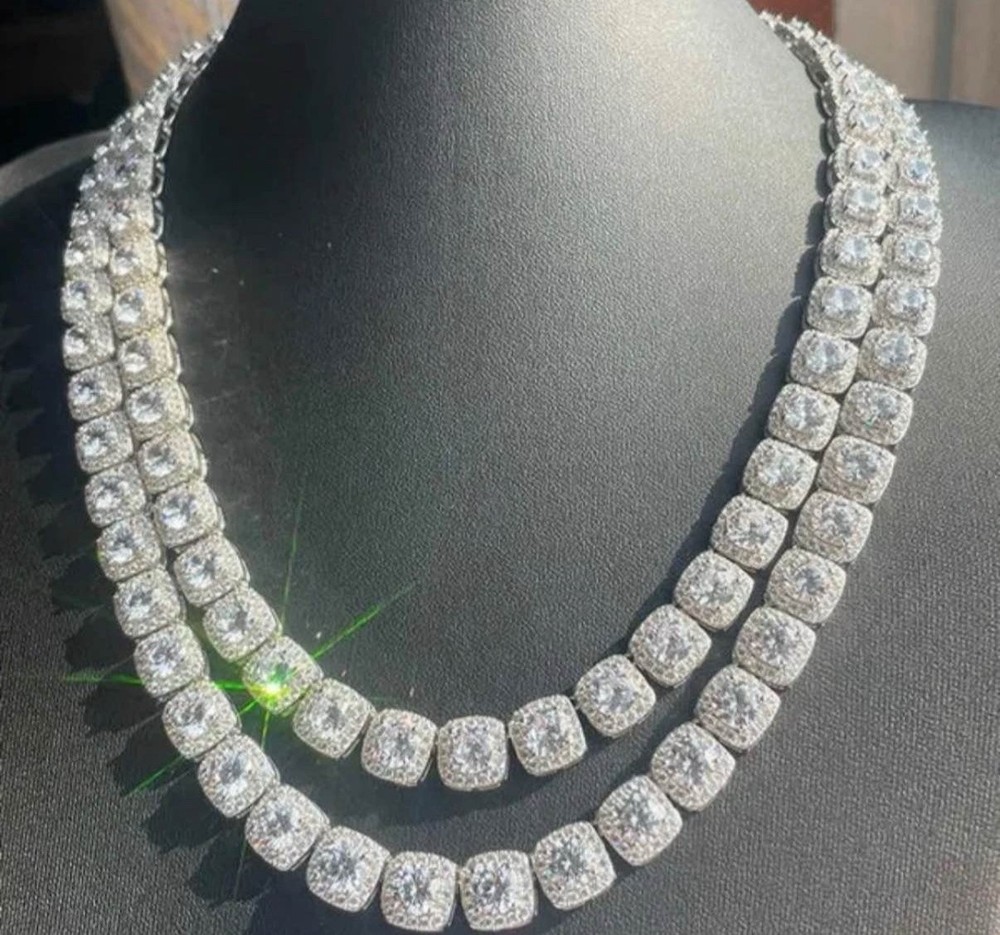 VVS Moissanite Baguette Tennis Chain 22 Inche