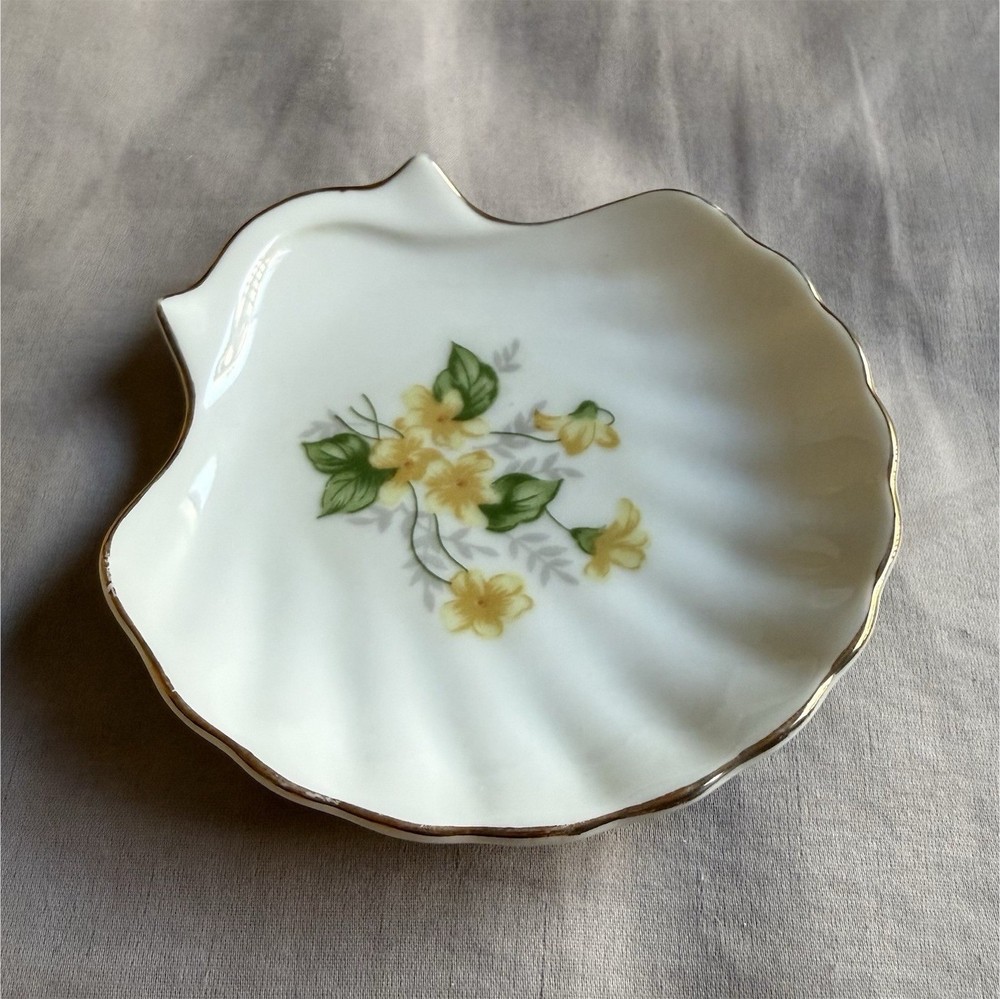 Vintage Porcelain Shell Trinket Dish - Yellow Rose Floral - Gold Trim - Japan