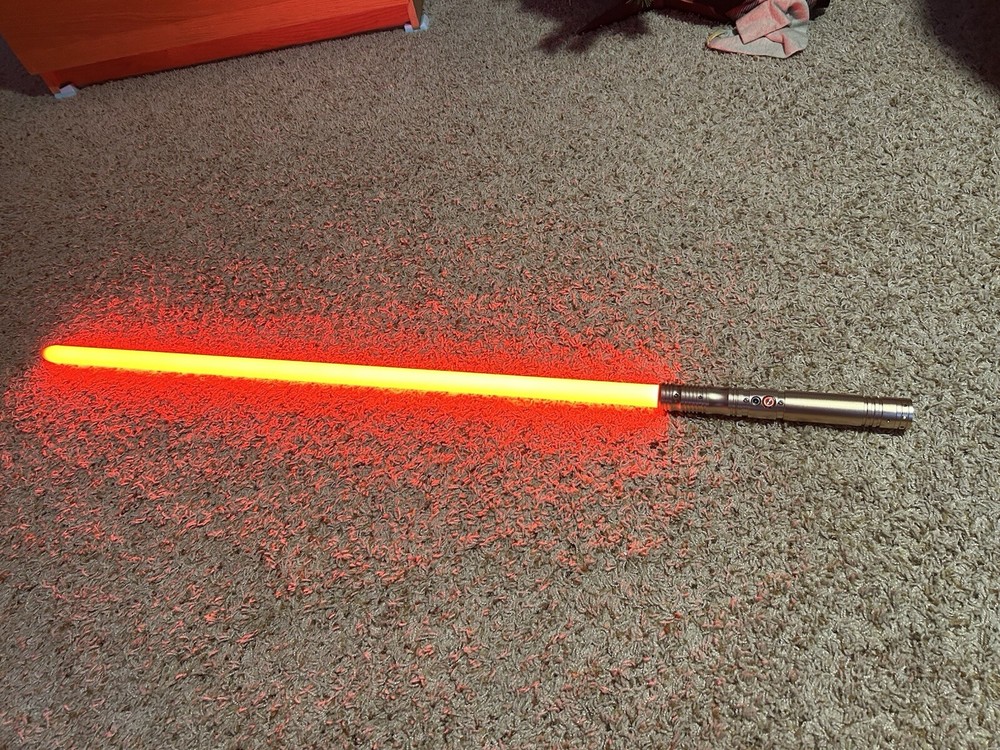 Golden Shade CRIMSON DAWN NEOCORE Lightsaber with New Battery