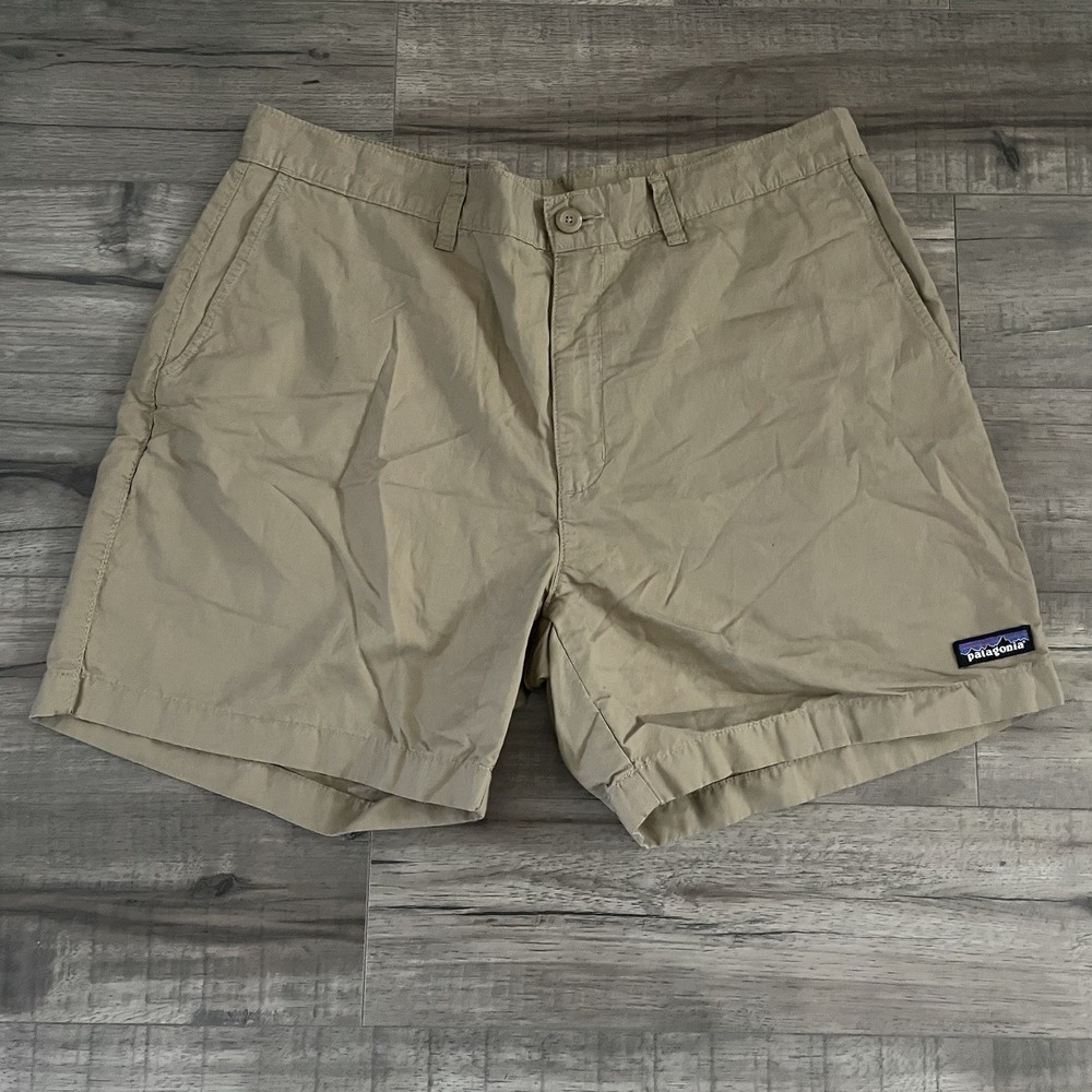 Patagonia Shorts Mens 36 Beige Chino Button Fly Lightweight Formal Summer Golf