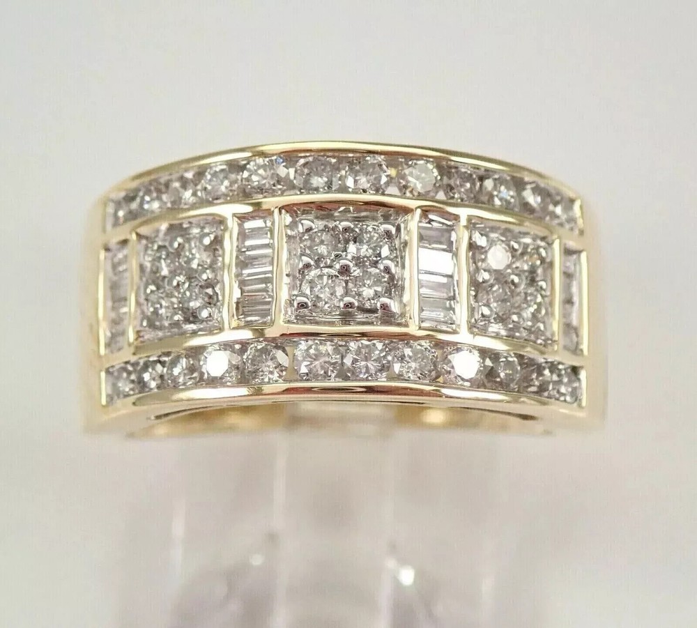 4.00 Ct Round Cut Moissanite Halo Wedding Men's Band Ring 14k Yellow Gold Plated