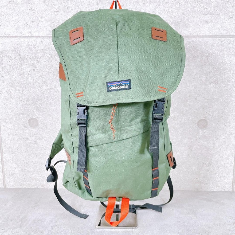 Patagonia Arbor Lid Pack 28L Recycled Polyester Backpack for Day Use & Outdoor