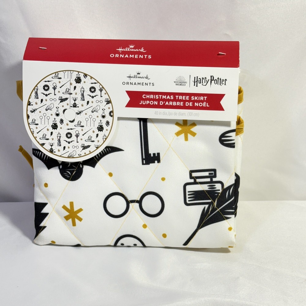 New Hallmark Harry Potter Wizarding World Quilted Round 40” Christmas Tree Skirt