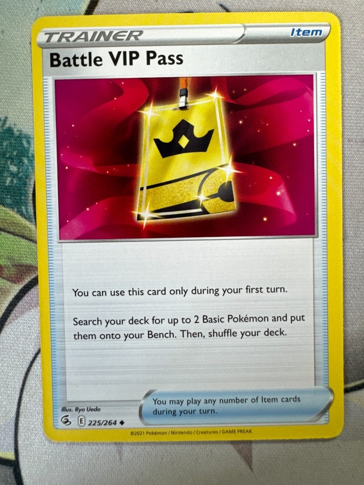 Battle VIP Pass Non Holo English Pokemon TCG BKF441