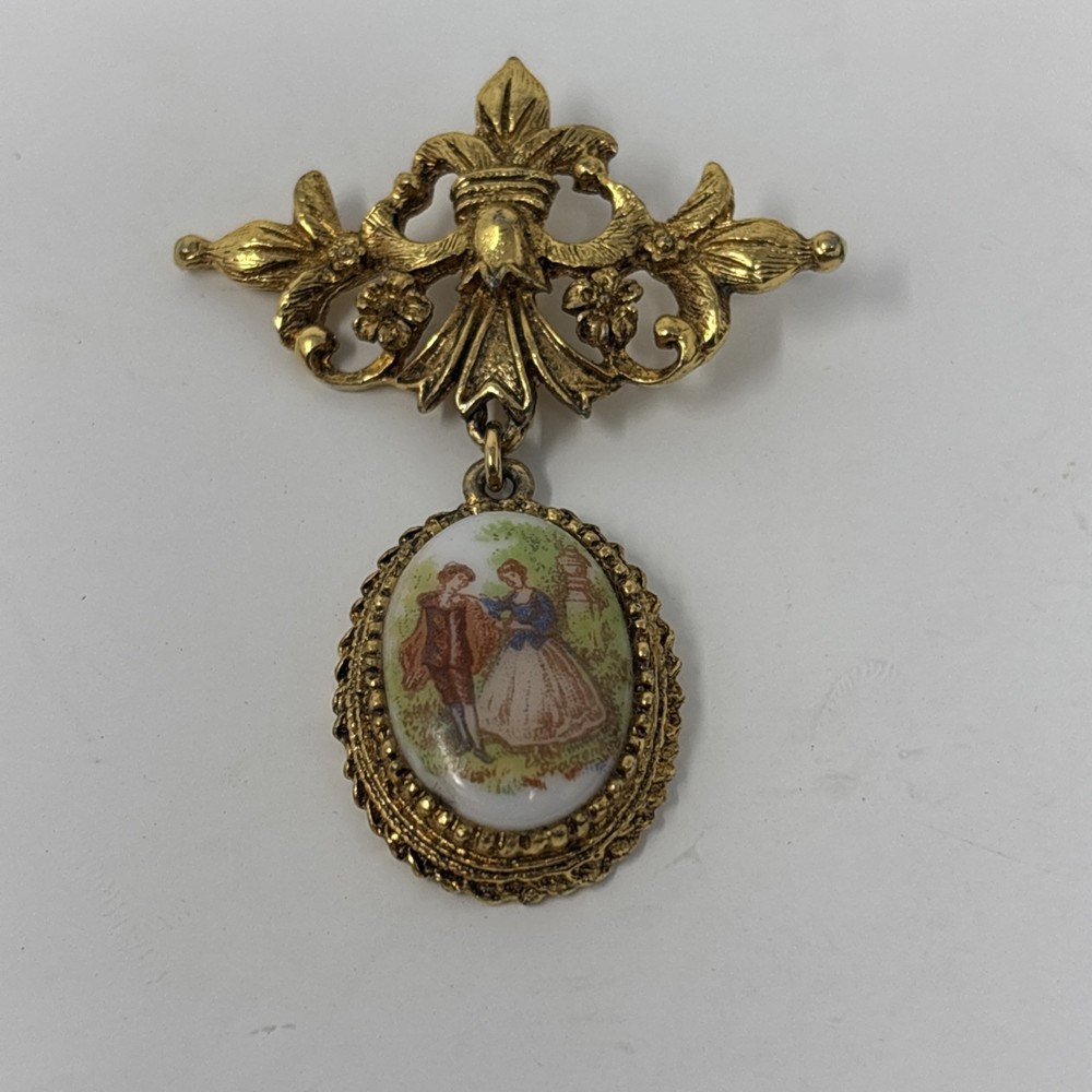 Vintage Victorian Articulated Gold Tone Brooch
