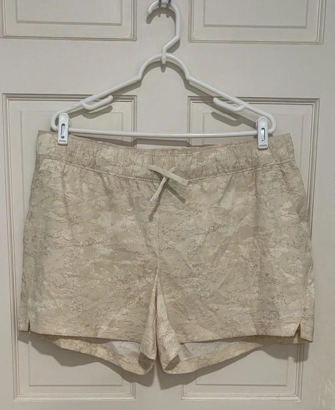The North Face Women's Class V Amphibious Shorts Vintage White Cloud Camo Sz XL