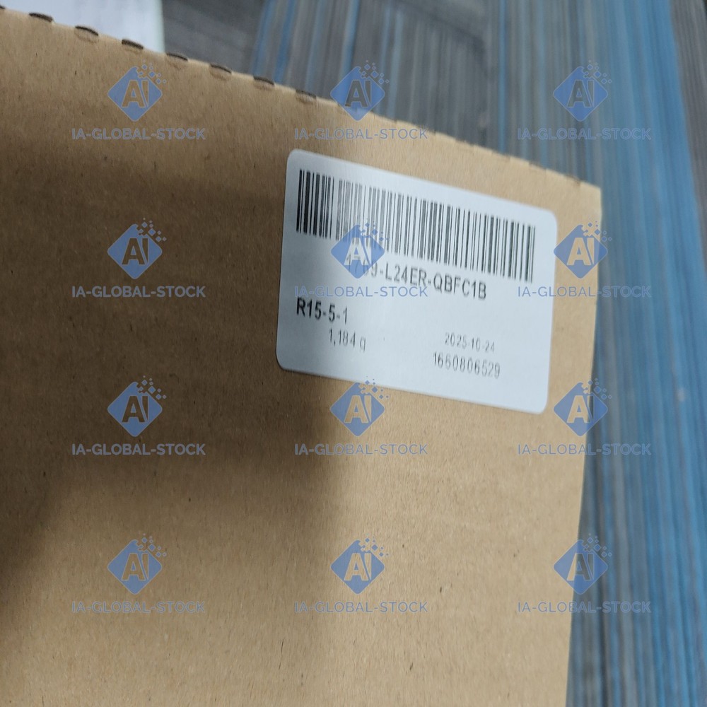 Free Fast Shipping One NEW Allen-Bradley 2711P-T7C21D8S Warranty Included