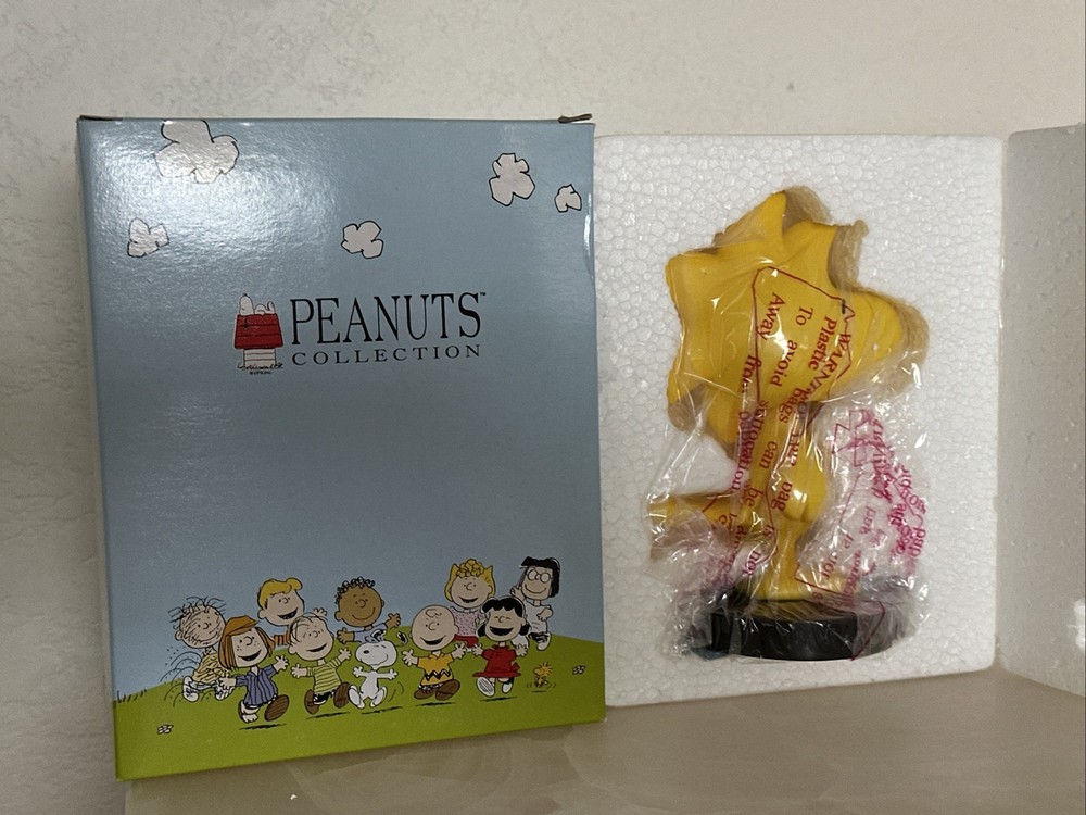 New Westland PEANUTS Woodstock Bobblehead Figurine #8158 Giftware NIB