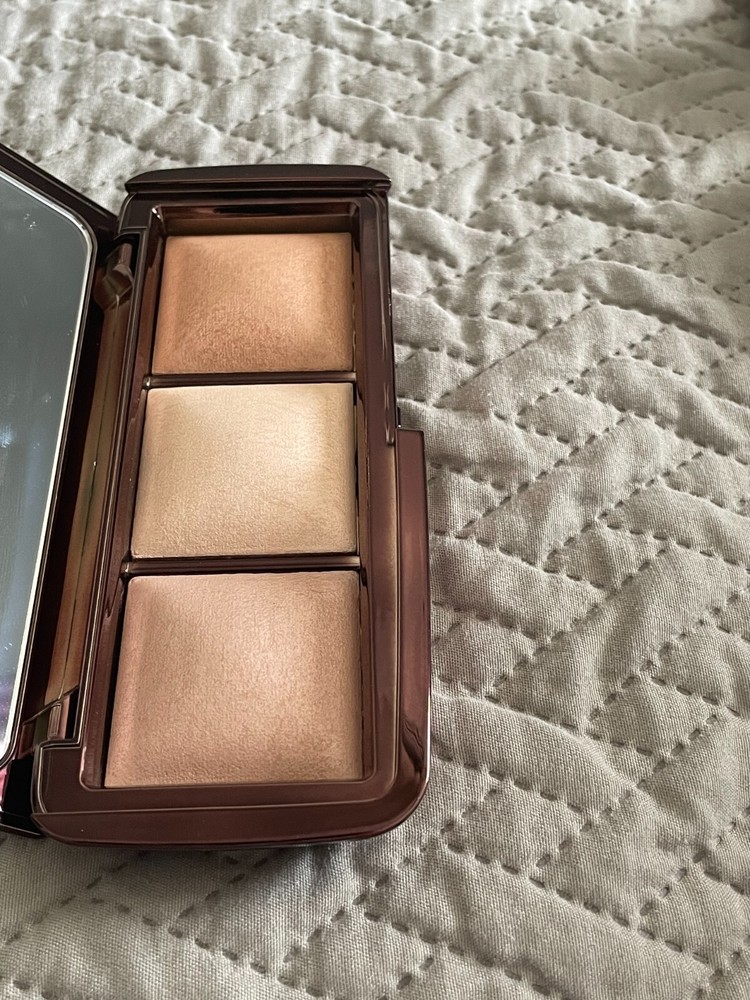 Flash Sale: Hourglass Ambient Palette-image