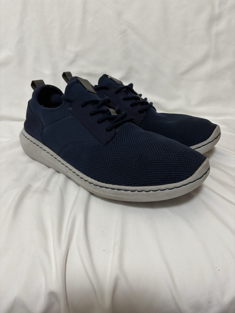 Clarks Men's Size 13M Navy Blue Mesh Lightweight Dress Sneakers