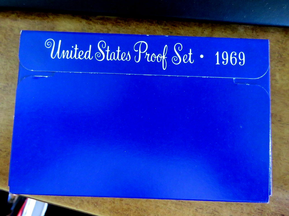 Pristine 1969 Proof Set Six All Coins Have Cameo Surfaces Kennedy Half 40%   B13