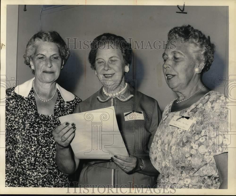 1959 Press Photo Women's Organization Day Committee Members - sya26533-image