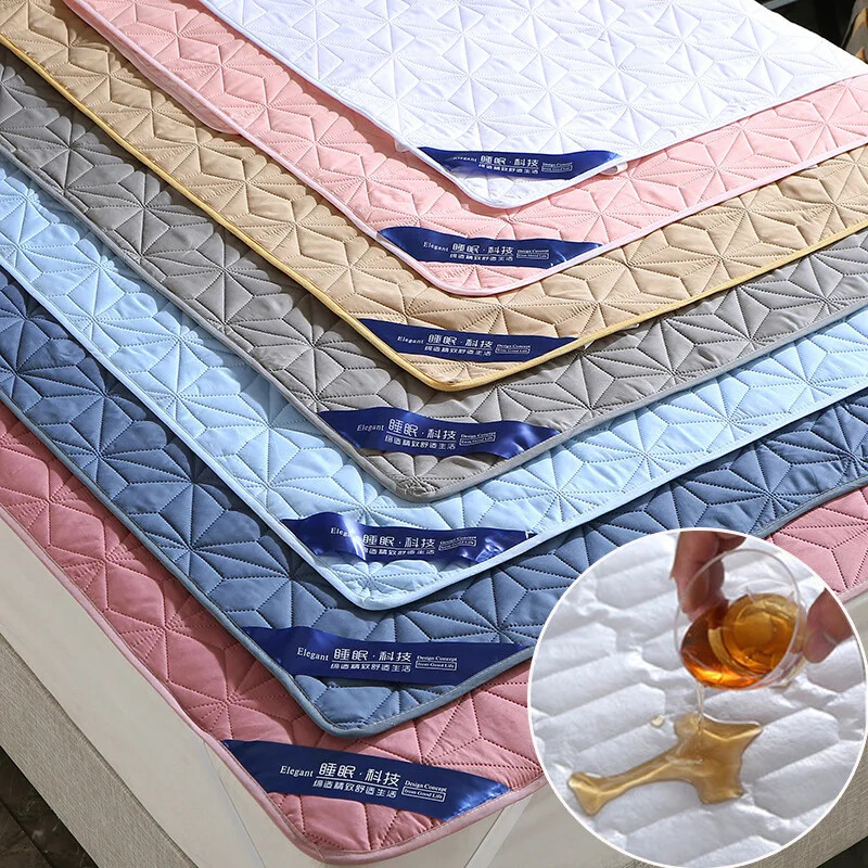 Cotton Quilted Waterproof Bed Pad Protectors Pads Non-slip Anti Dust Bed Cover